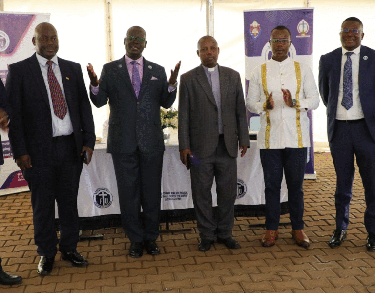Fathers’ union holds leadership handover ceremony